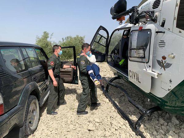 La Guardia Civil Localiza Y Auxilia A Dos Personas Buscadas Por Su